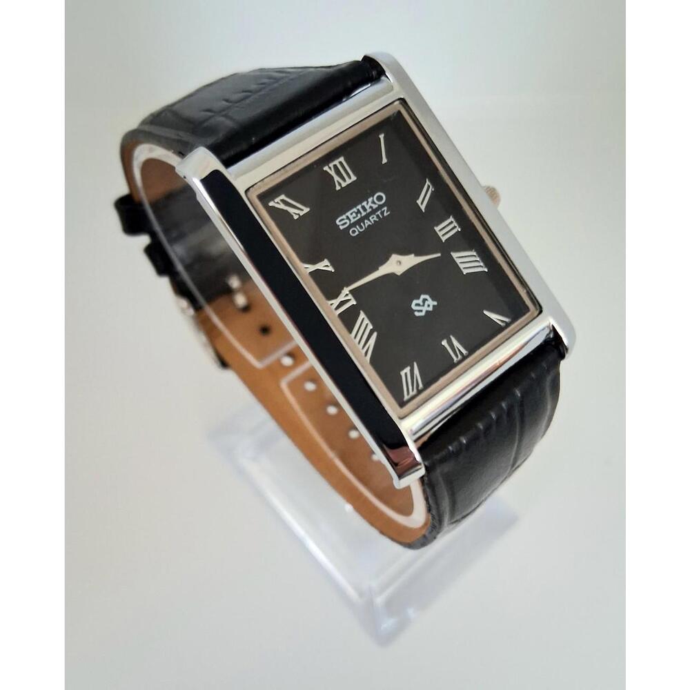 Men's Vintage Seiko Tank Leather Wrist‎ Watch RARE